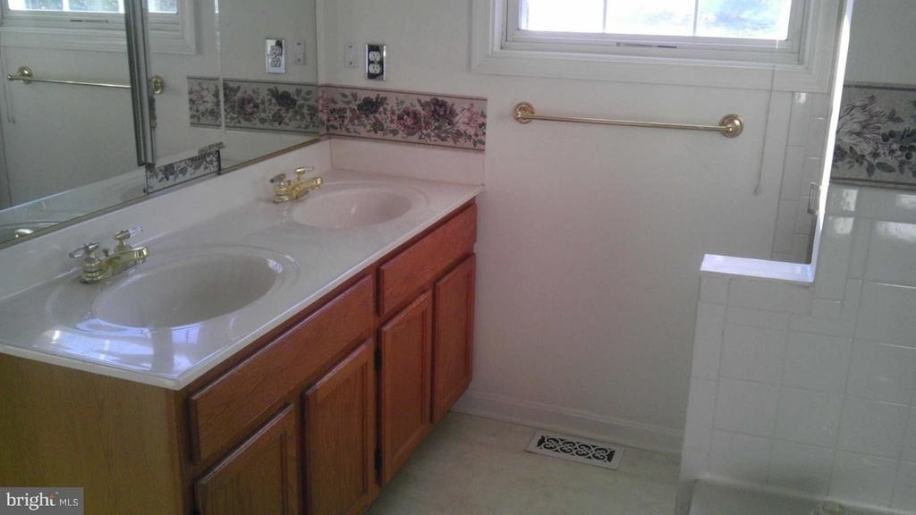 735 Mashie Court - Photo 3