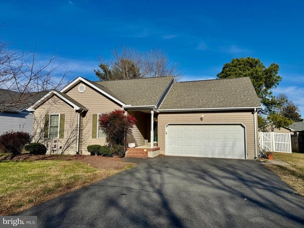 107 Strawberry Way - Photo 0