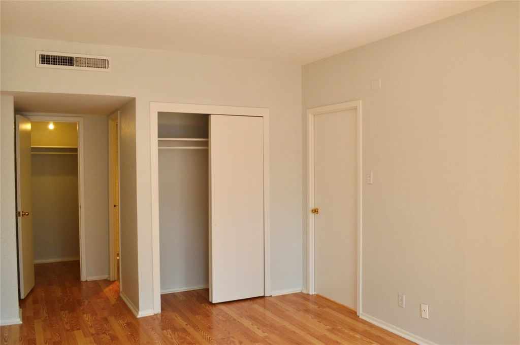 1800 Lavaca St - Photo 3