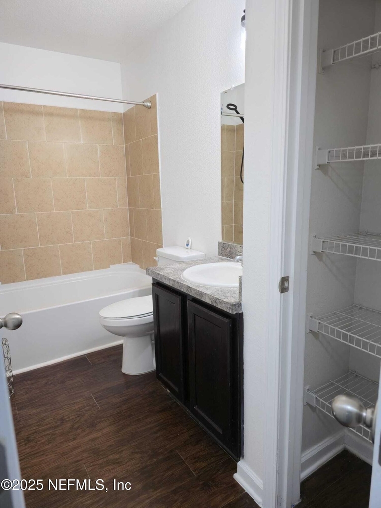 9124 Adams Avenue - Photo 10