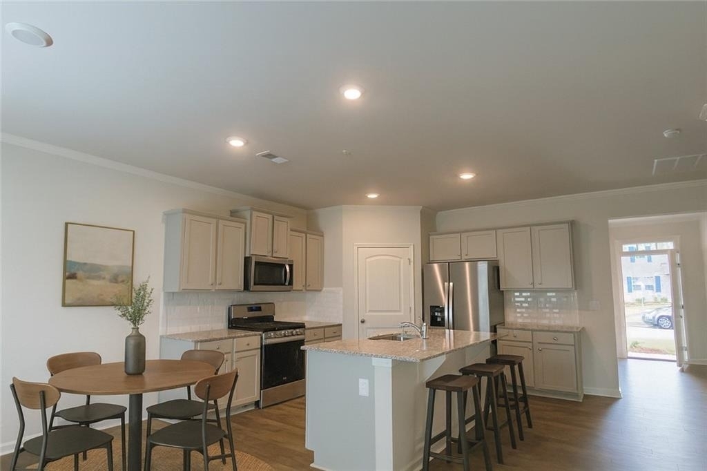 2715 Piper Drive - Photo 2