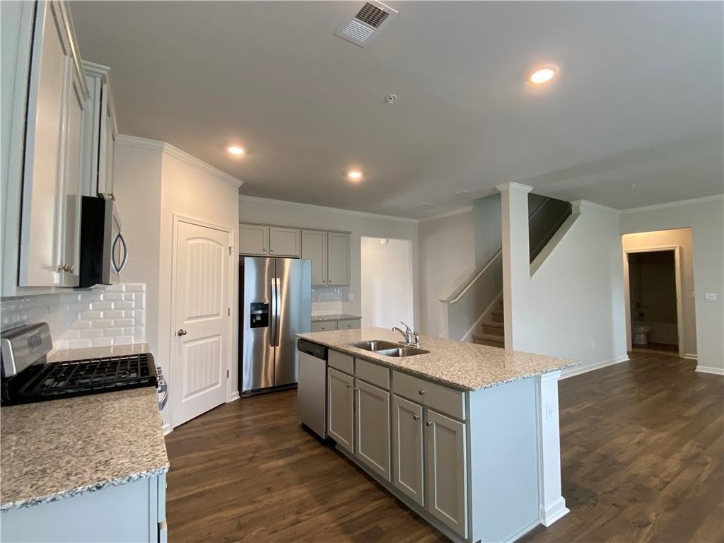 2715 Piper Drive - Photo 3