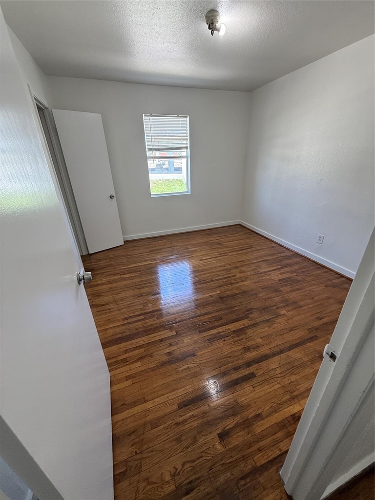 3002 Market Street - Photo 7