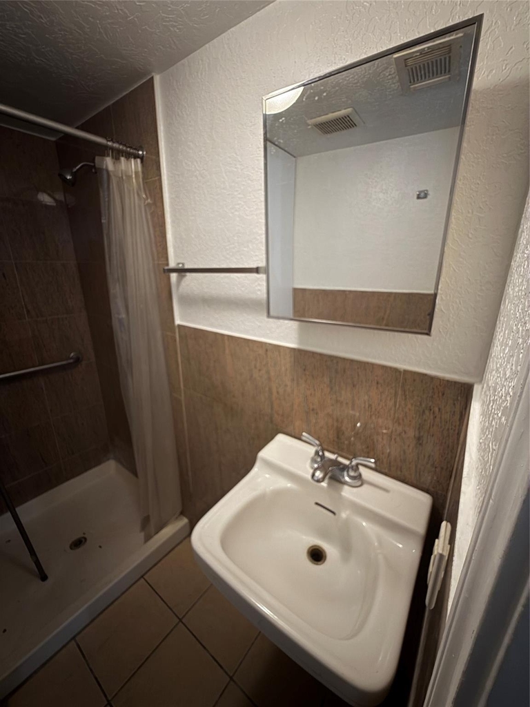 3002 Market Street - Photo 12