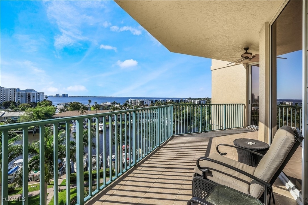 3426 Hancock Bridge Parkway - Photo 12