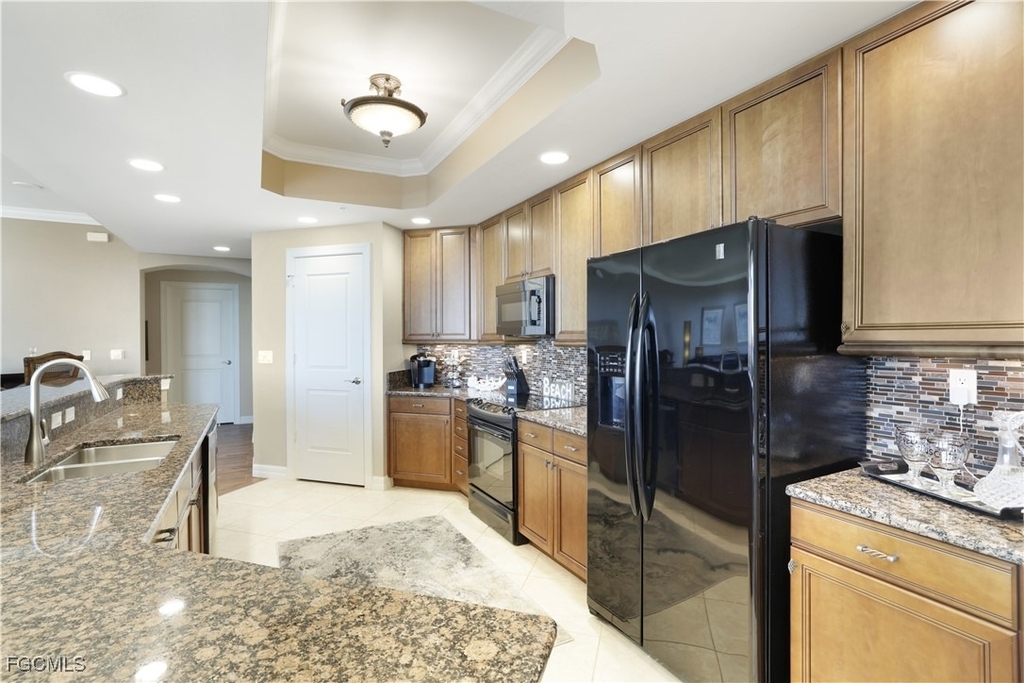 3426 Hancock Bridge Parkway - Photo 8