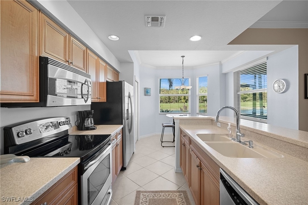 10285 Heritage Bay Boulevard - Photo 21