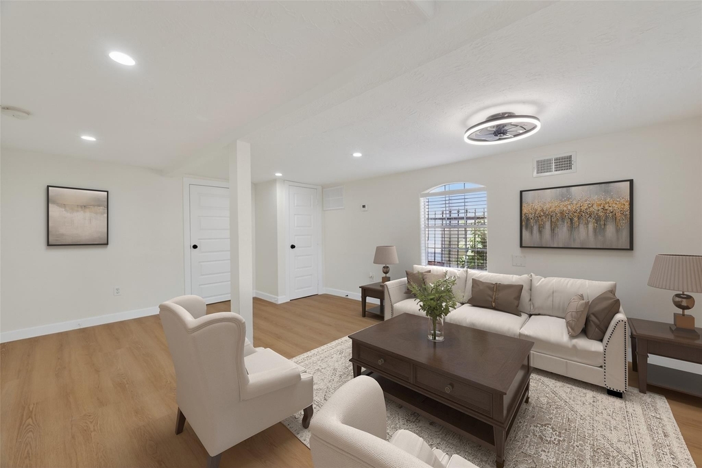 2118 Webster Street - Photo 3