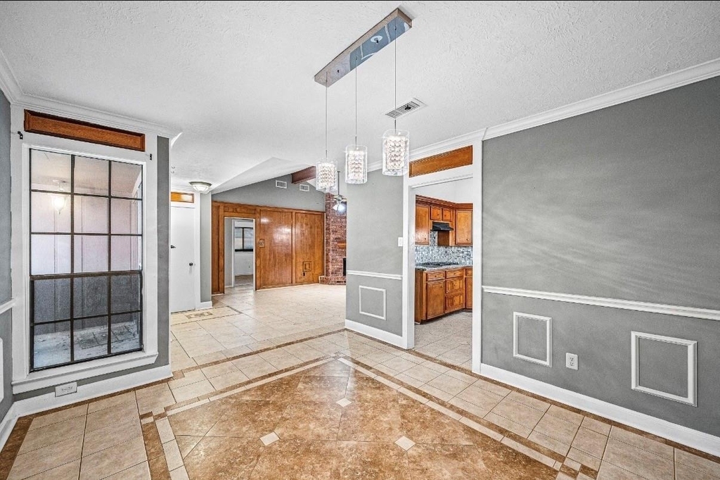 22018 Silver Lode Drive - Photo 7
