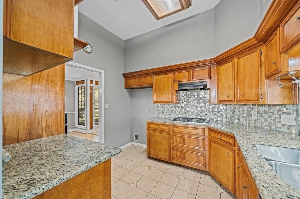 22018 Silver Lode Drive - Photo 9
