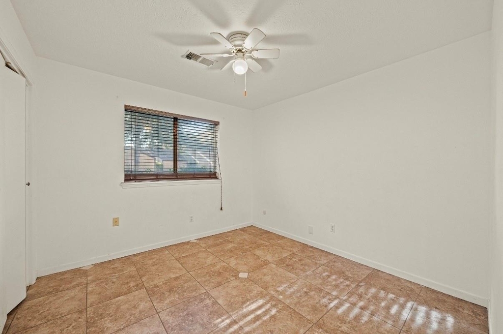 22018 Silver Lode Drive - Photo 19