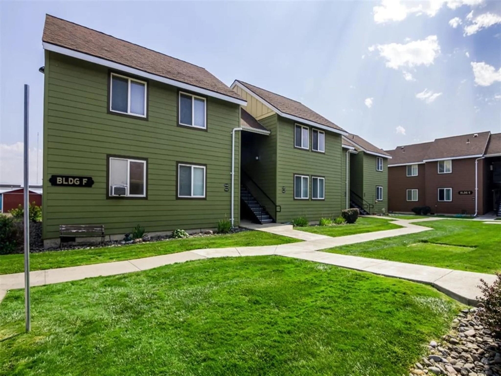 2212 Cove Ave - Photo 4