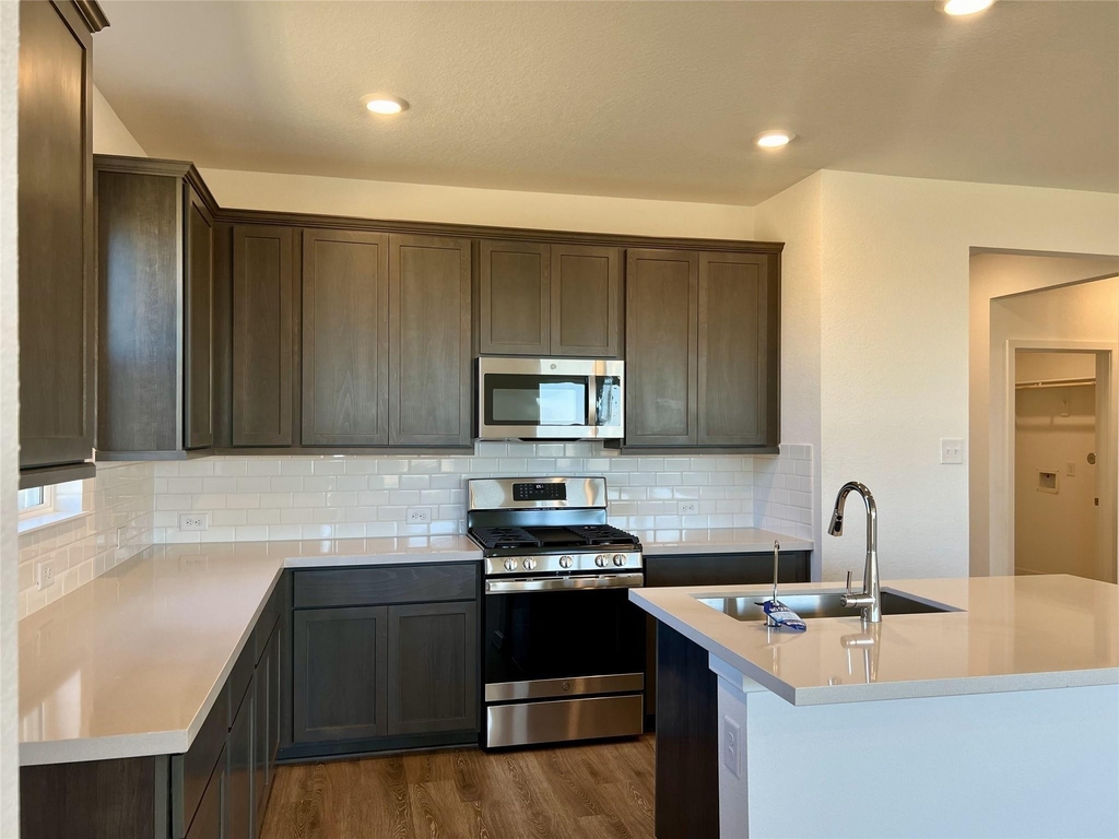 21835 Redwood Bluff Trail - Photo 5