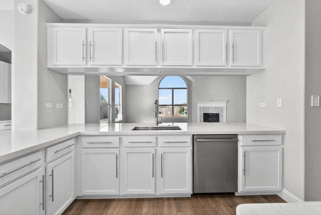 6272 N Fawnlake Drive - Photo 4