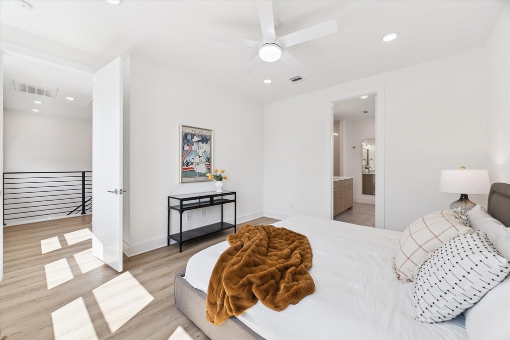 6341 W Montgomery Road - Photo 18