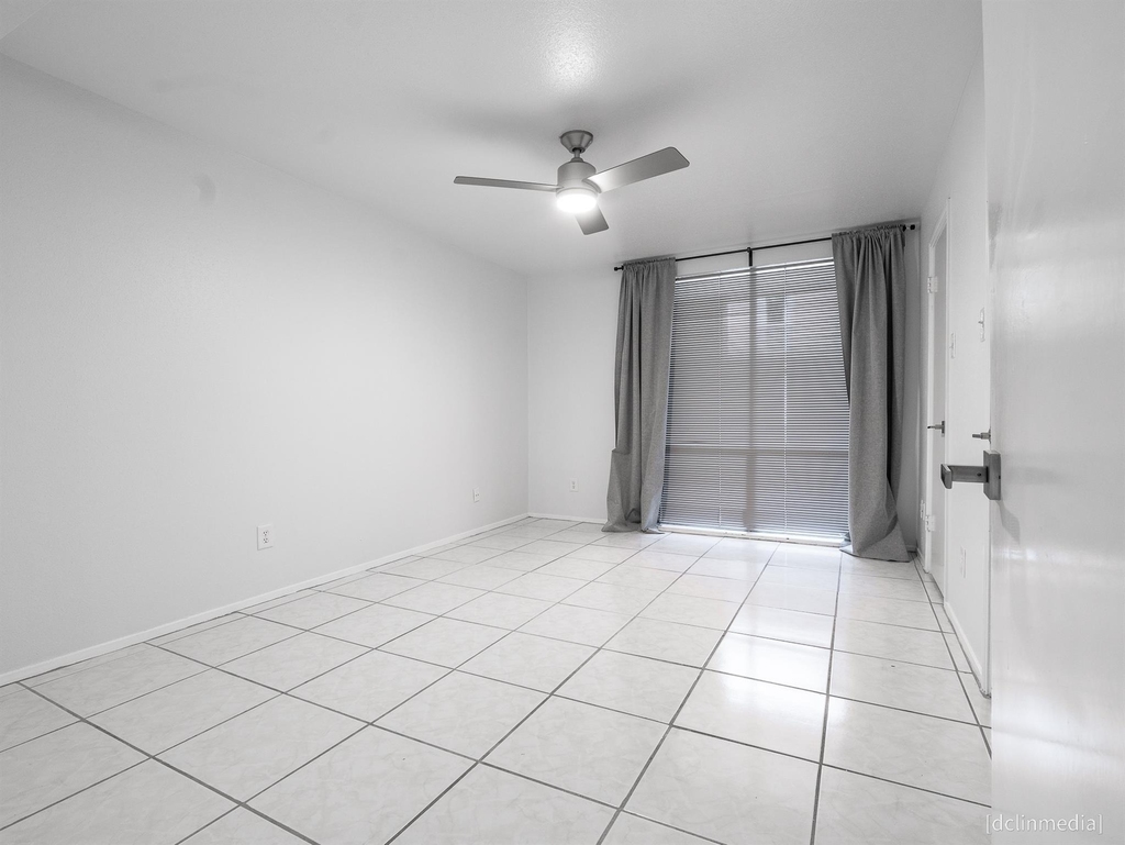 4643 Wild Indigo Street - Photo 6