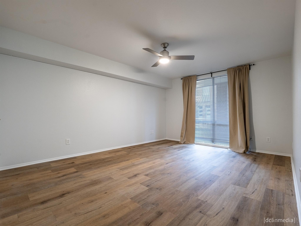 4643 Wild Indigo Street - Photo 10