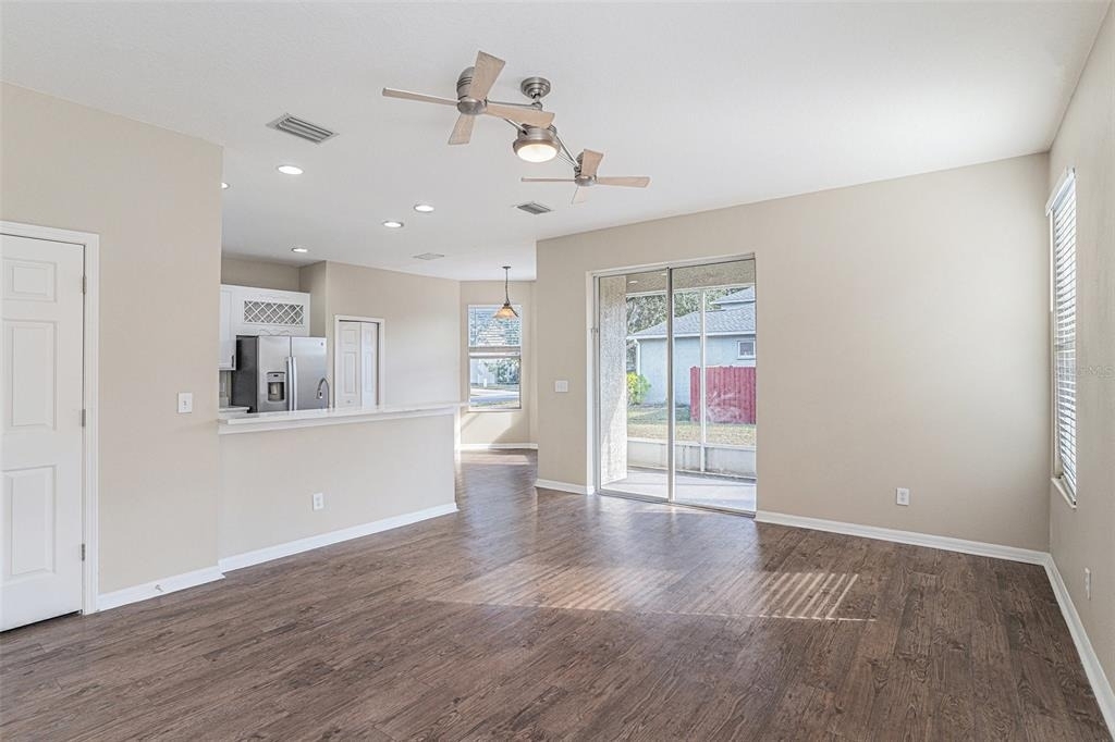 8602 Sandy Plains Drive - Photo 5
