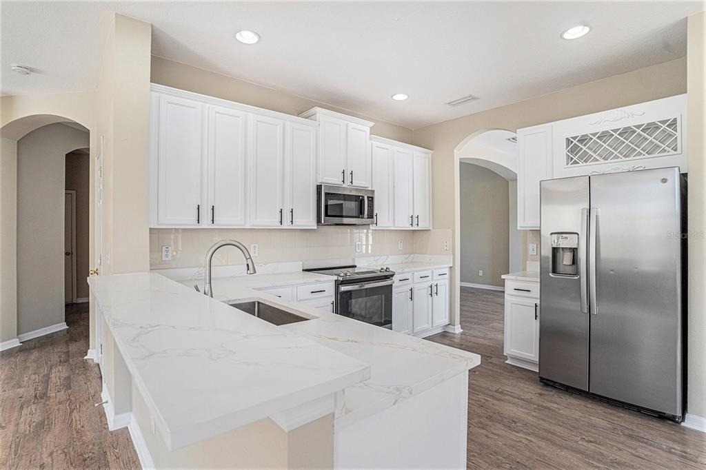 8602 Sandy Plains Drive - Photo 8