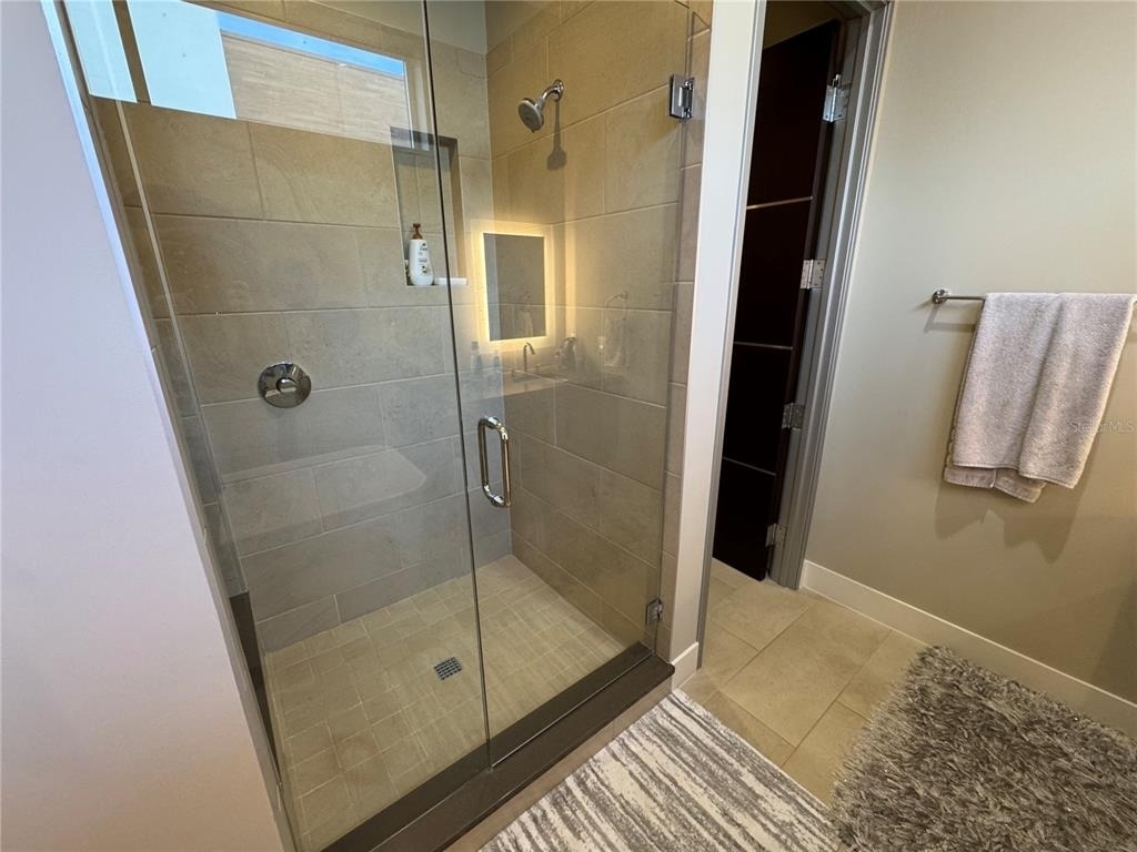 239 Cosmopolitan Court - Photo 19