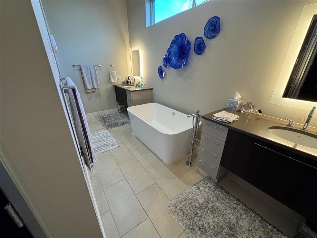 239 Cosmopolitan Court - Photo 17