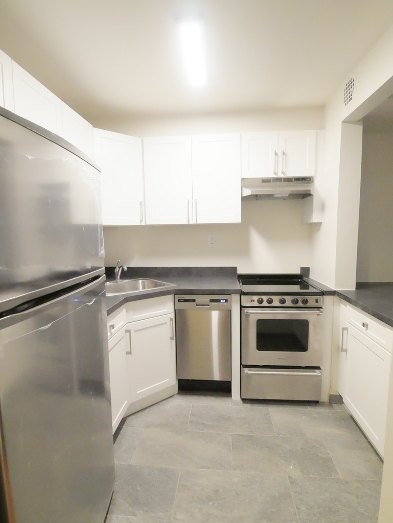 317 East 91st Street - Photo 8