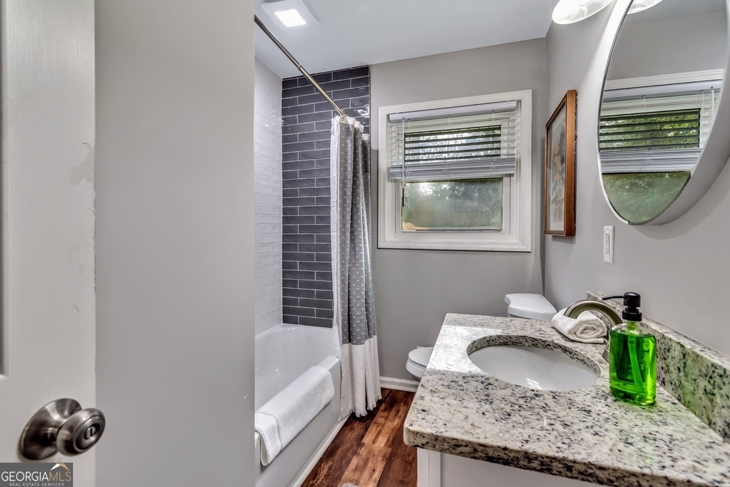 597 S Gordon Road Sw - Photo 11
