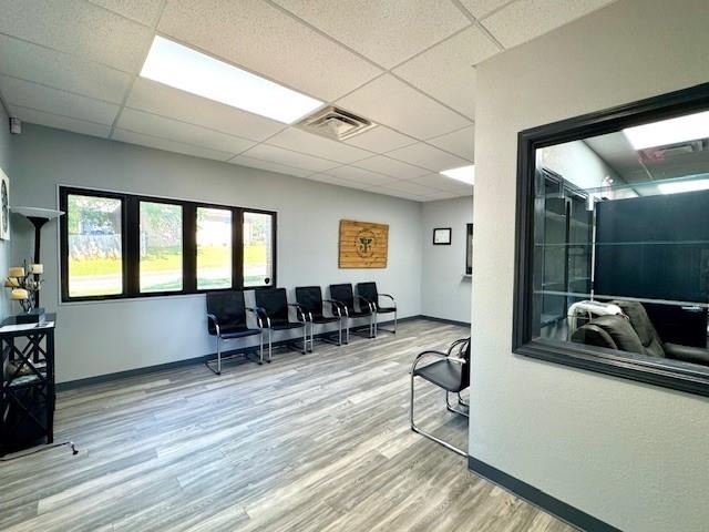 501 E 15th Street - Photo 1