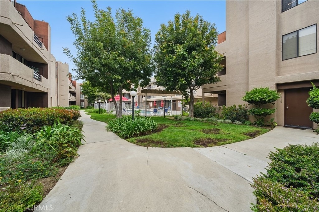 7826 Topanga Canyon Boulevard - Photo 2