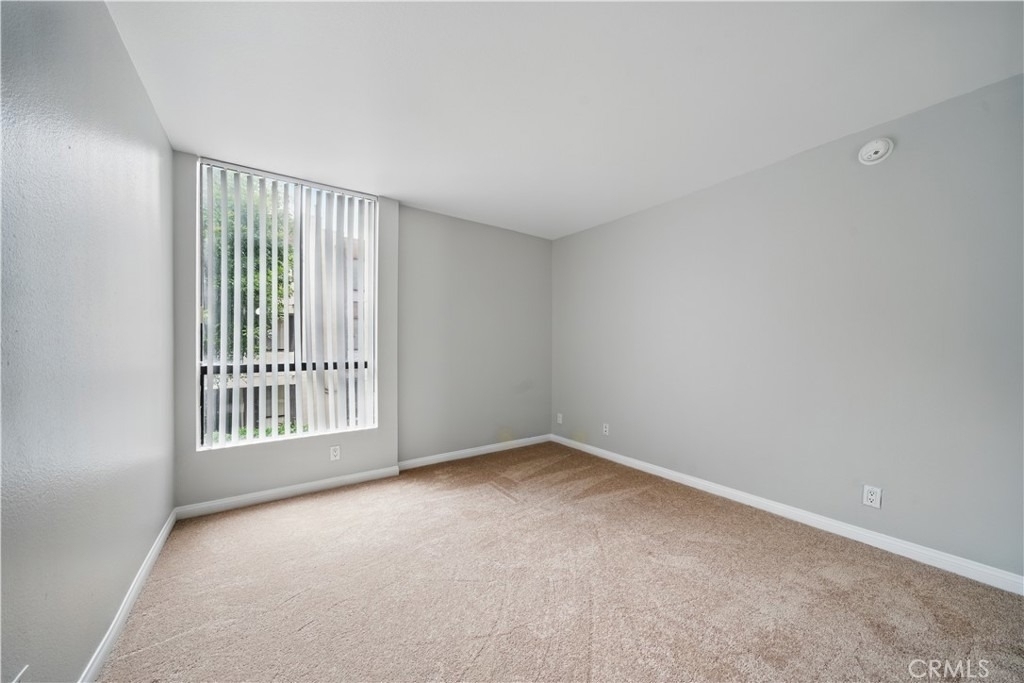 7826 Topanga Canyon Boulevard - Photo 21