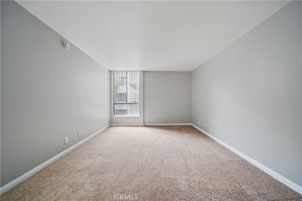7826 Topanga Canyon Boulevard - Photo 16