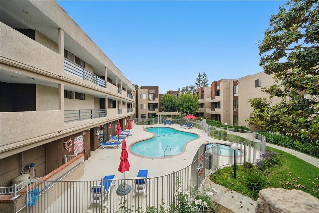 7826 Topanga Canyon Boulevard - Photo 3