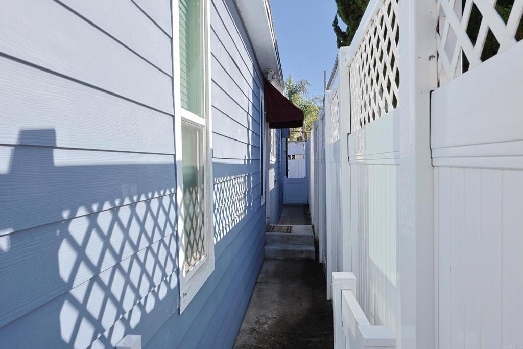 205.5 C Avenue - Photo 1