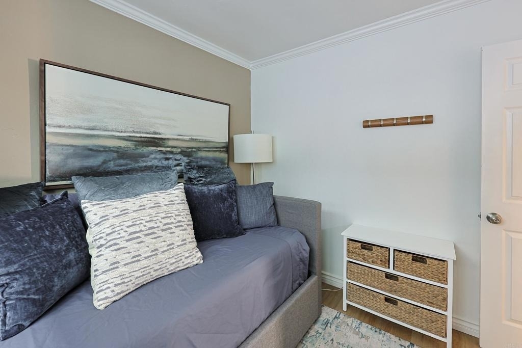 207 C Avenue - Photo 3