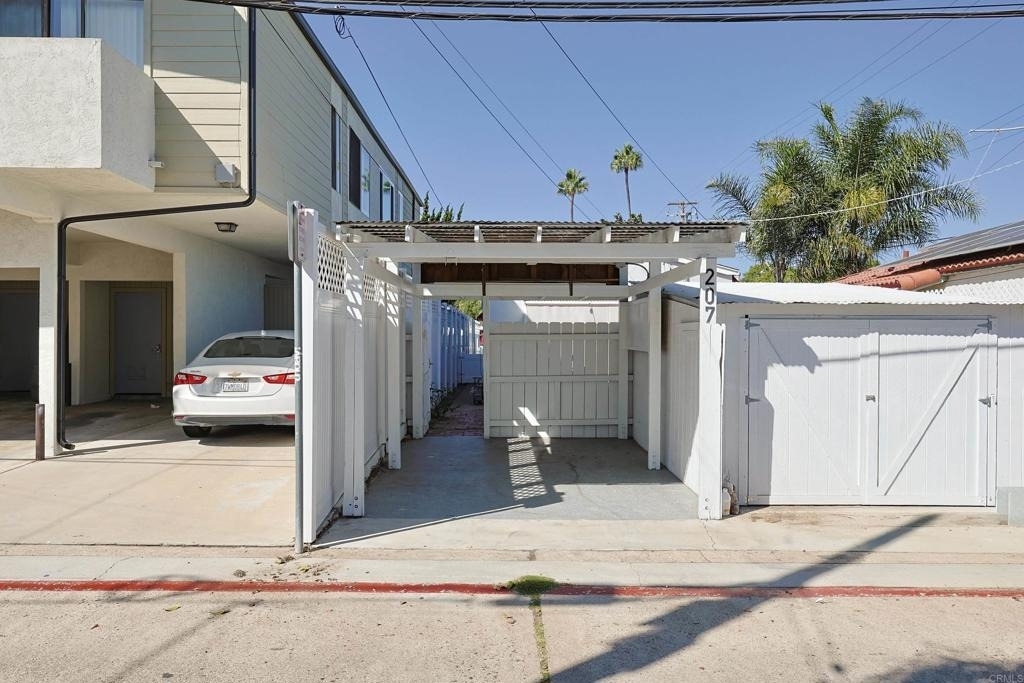 207 C Avenue - Photo 30