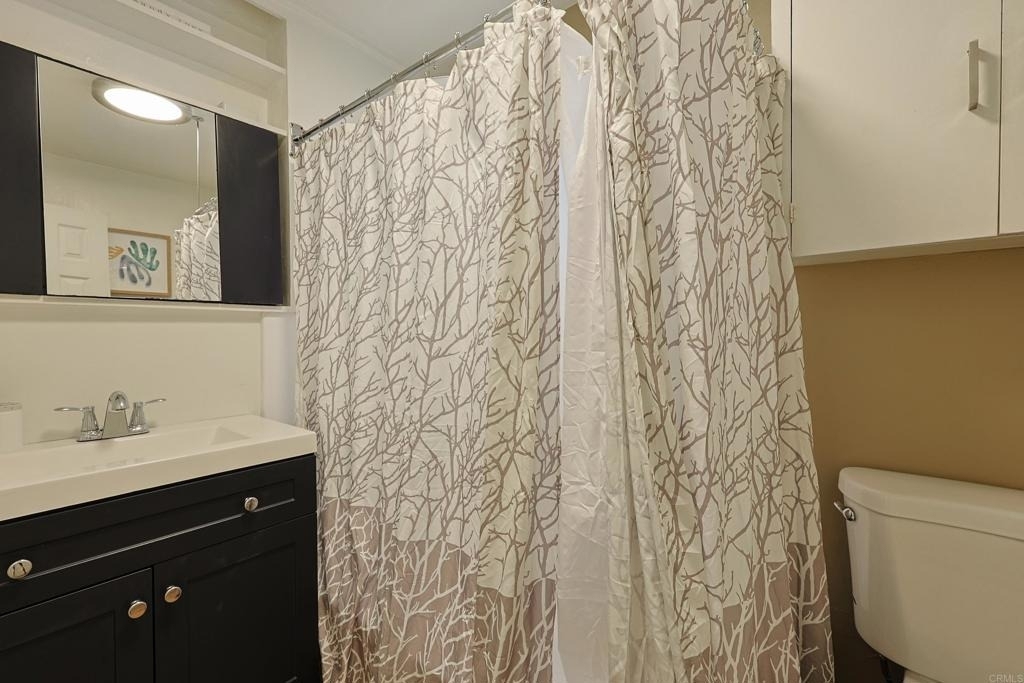 207 C Avenue - Photo 5