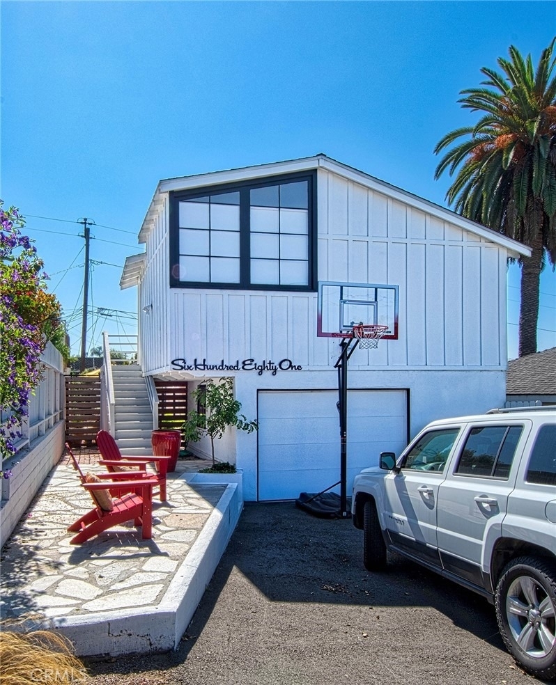 681 Seaview Street - Photo 12
