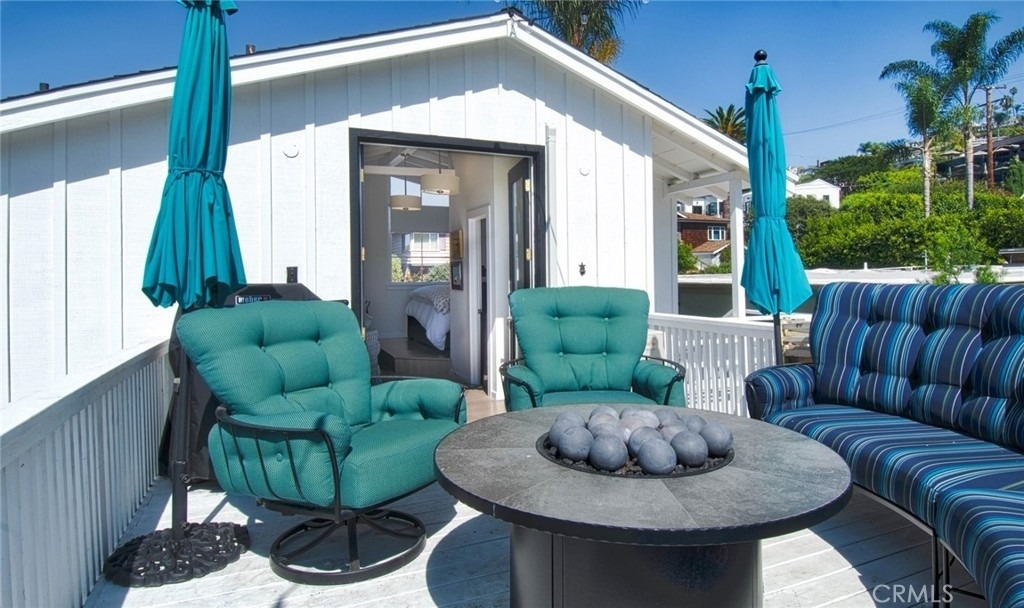 681 Seaview Street - Photo 6