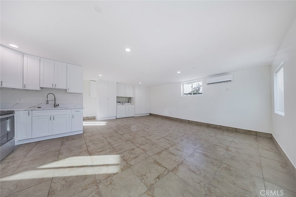 2954 Hermosa Avenue - Photo 2