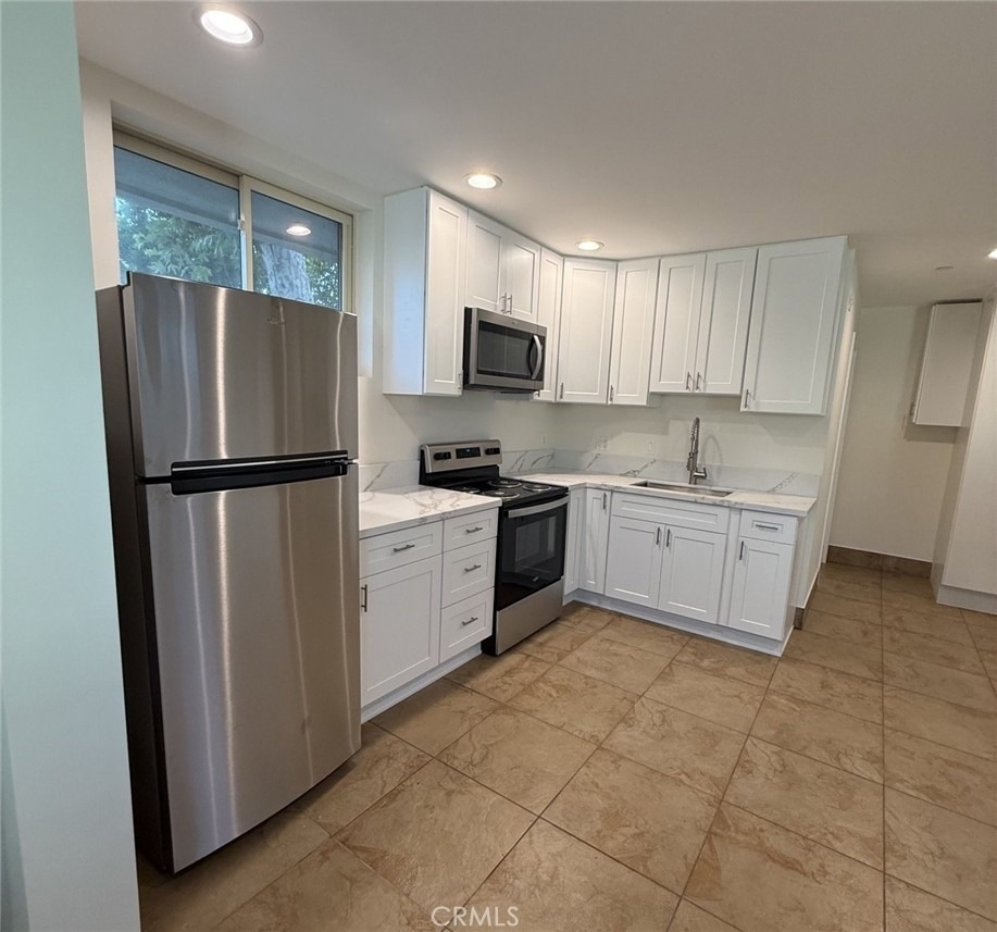 2954 Hermosa Avenue - Photo 6