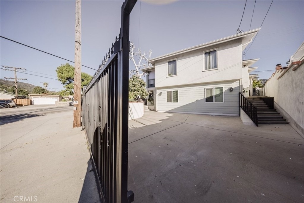 2954 Hermosa Avenue - Photo 1