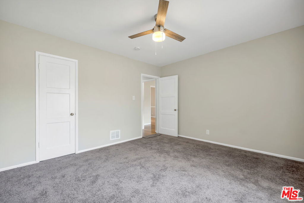 4086 Abourne Road - Photo 19