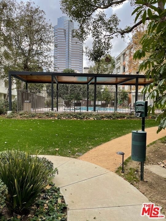 2142 Century Park Lane - Photo 24