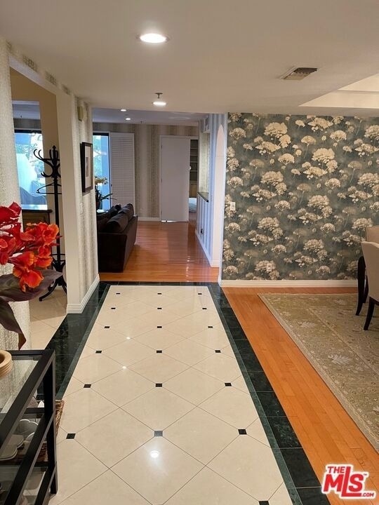 2142 Century Park Lane - Photo 18