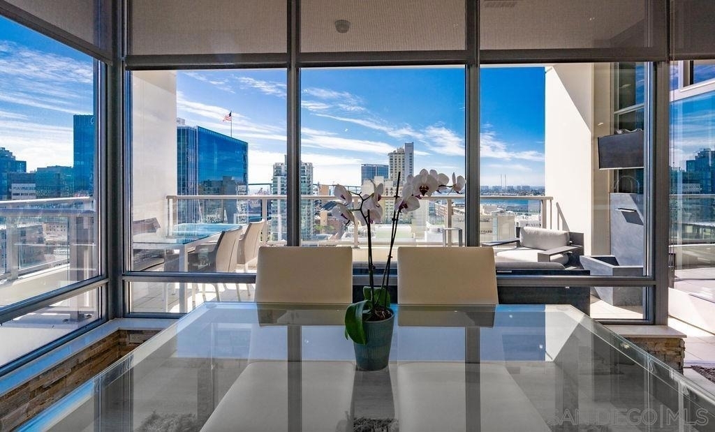 575 6th Ave - Photo 5