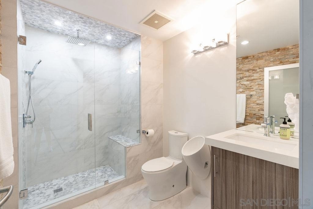 575 6th Ave - Photo 15