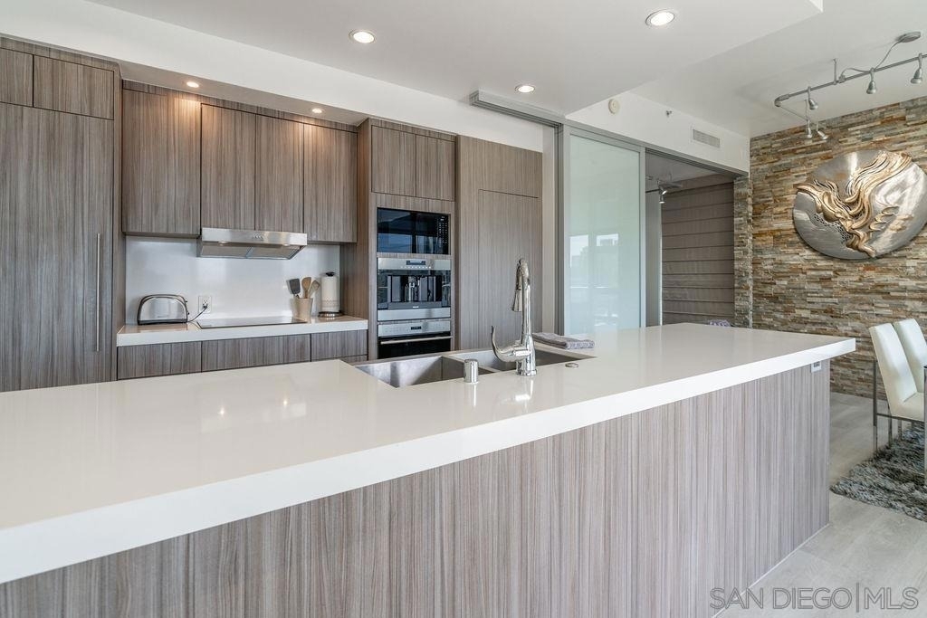 575 6th Ave - Photo 9