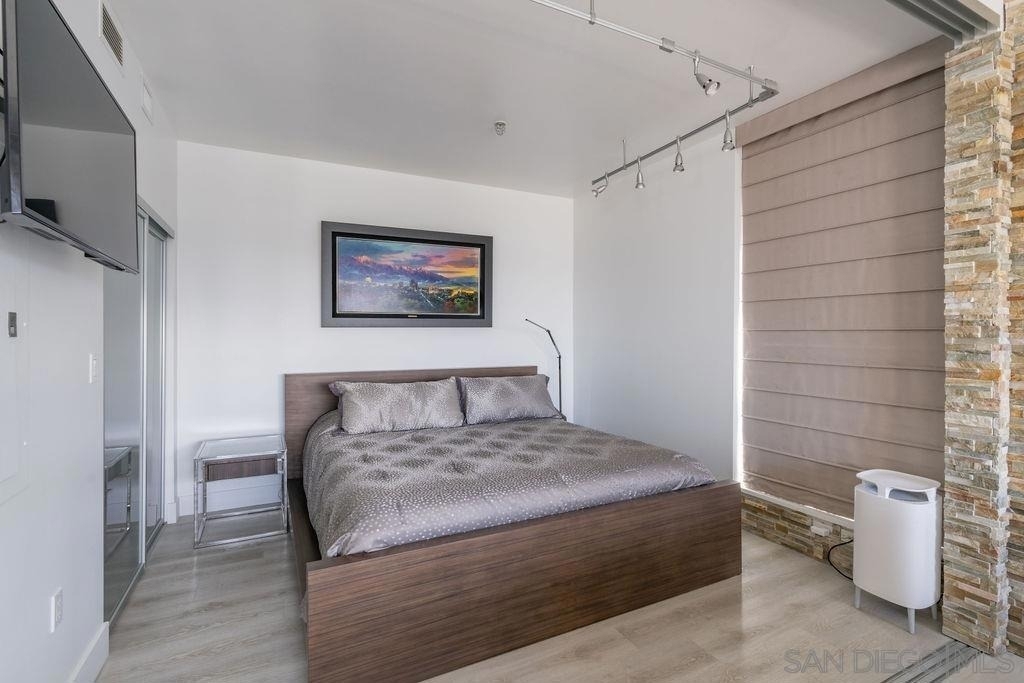 575 6th Ave - Photo 13
