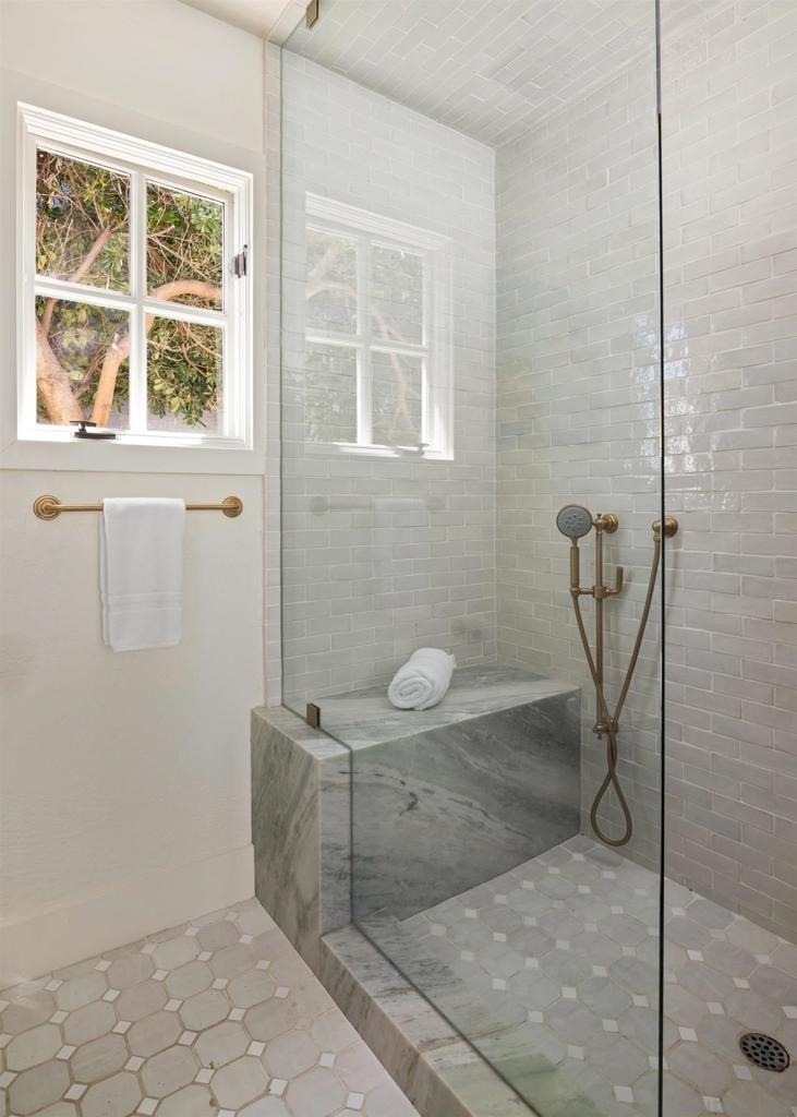 335 Gravilla Street - Photo 29