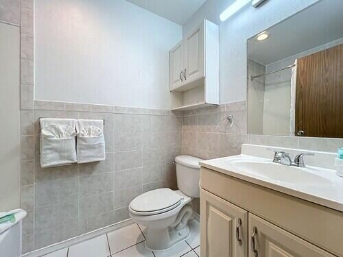 2295 E Irlo Bronson Memorial Highway - Photo 6